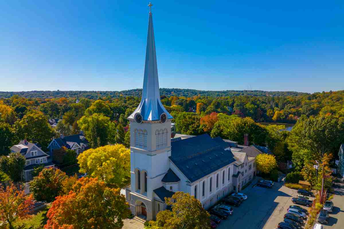 First Congregational Church at 21 Church Street in Winchester, MA