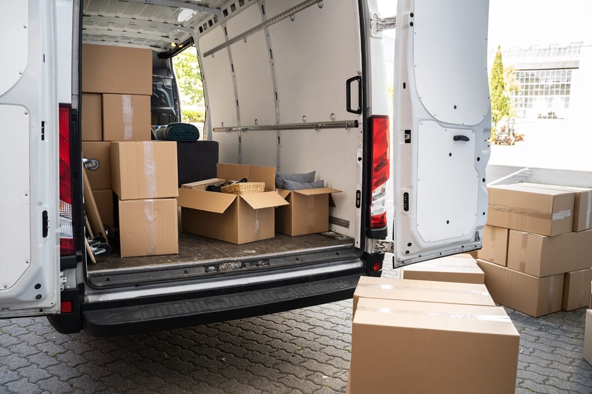 van on street from relocation service business